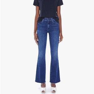 Never worn Mother Weekender Fray Jeans